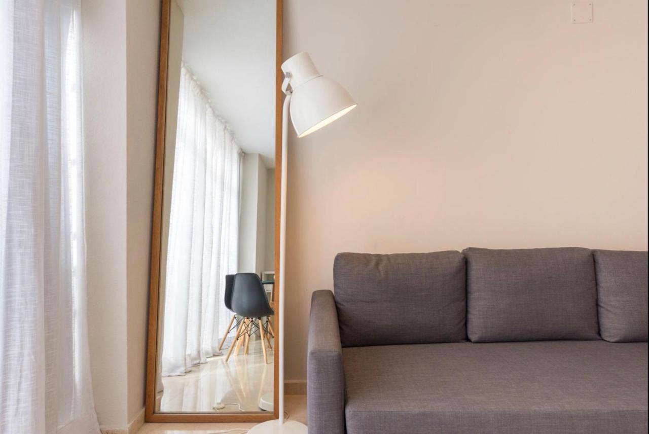 Gran Apartamento Familiar, Amigos O Trabajo Malaga Ngoại thất bức ảnh