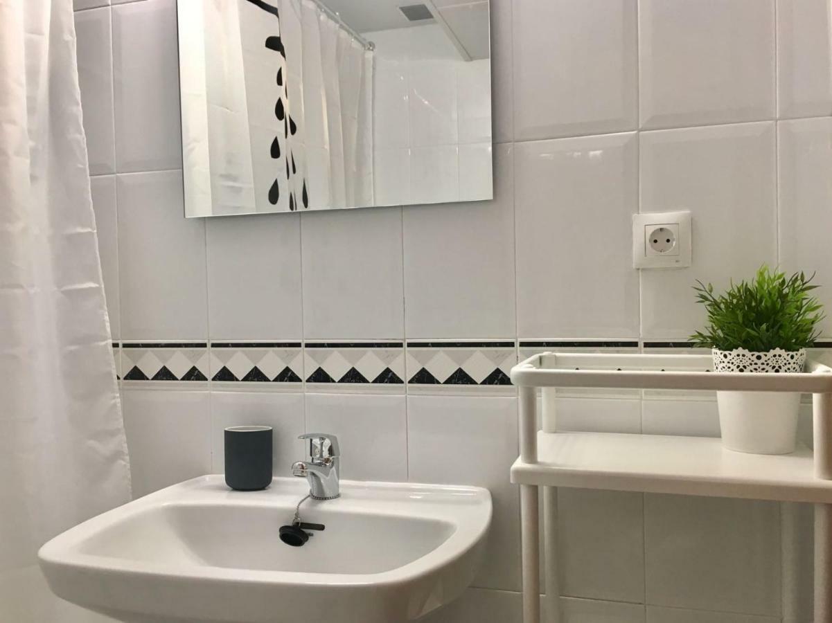 Gran Apartamento Familiar, Amigos O Trabajo Apartment Malaga Ngoại thất bức ảnh