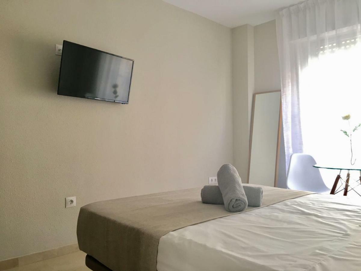 Gran Apartamento Familiar, Amigos O Trabajo Apartment Malaga Ngoại thất bức ảnh